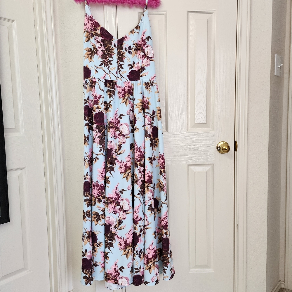 2X Amalie Daytime Maxi Gown in Bella Roses Crepe